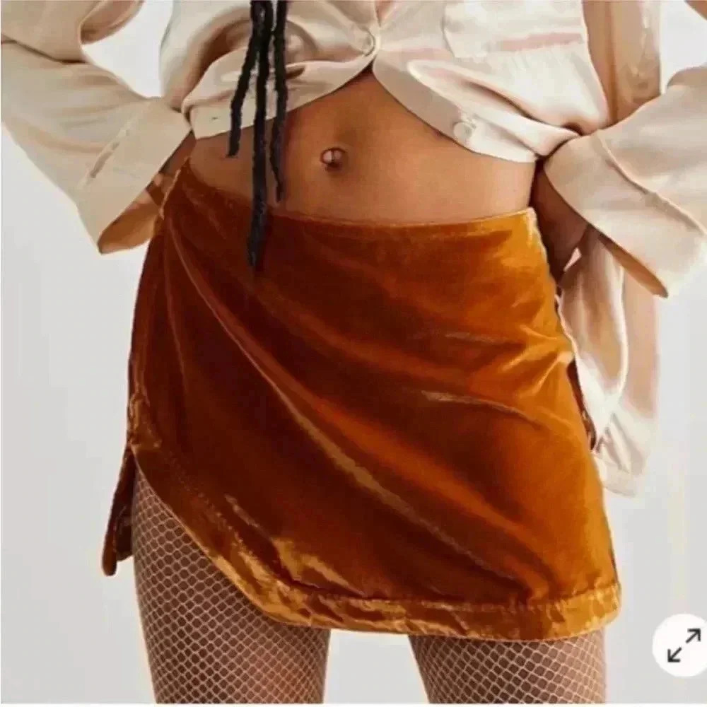 NEW Free People Annalise Velvet Mini Skirt Gold Burnt Orange Sz 2
